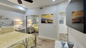 Studio (2 Bedrooms) | Miscellaneous