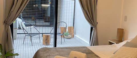 1 dormitori, caixa forta a l'habitació, wifi gratuïta i roba de llit