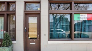 Uklassifisert bilde, 3 av 46, knapp