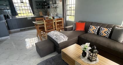 Cozy, family friendly countryside cottage with great views of Mt. Kenya