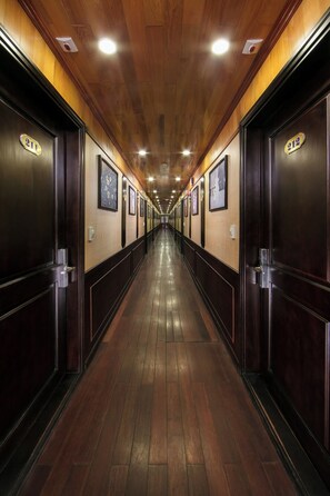 Lobby - La Regina Royal Cruise (Ha Long)