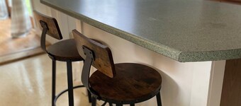 Charming 3-bedroom cottage in Hampden with AC, WiFi