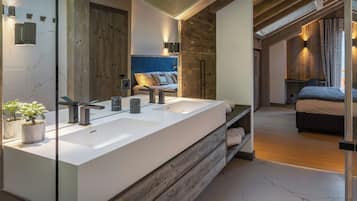 6 chambres, Wi-Fi, draps fournis