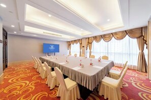 Unclassified image, 2 of 77, button - Chengdu Star Flower Garden Hotel (University Games Sports Center) (Chengdu)