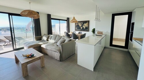 LAS OLAS 2 - Splendide Penthouse lumineux et spacieux