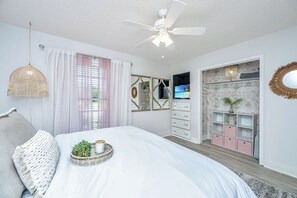 4 chambres, coffres-forts dans les chambres, bureau, Wi-Fi
