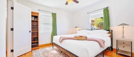 3 habitaciones, tabla de planchar con plancha y wifi gratis