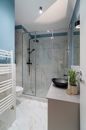 奢华公寓, 1 张大床和 1 张沙发床, 无烟房, 阳台 | 浴室