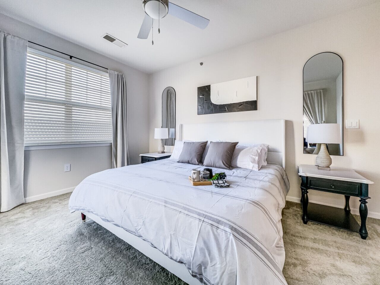 2 bedrooms, desk, iron/ironing board, travel crib