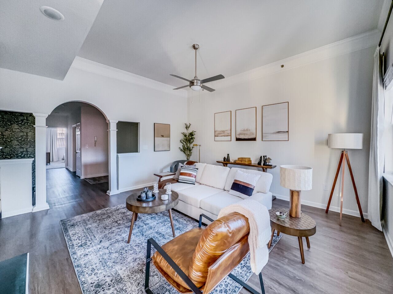 TV connectée, cheminée, jeux vidéo, espaces bureaux