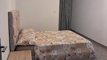 2 室のベッドルーム、WiFi、ベッドシーツ