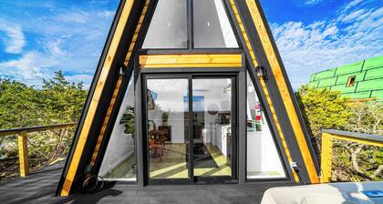 HERA Treehouse Fredericksburg