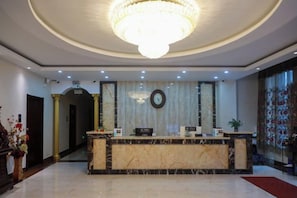Ảnh chưa phân loại, 2 trong số 37 ảnh, nút