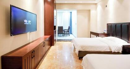 Changchun Golden Sunshine Business Hotel