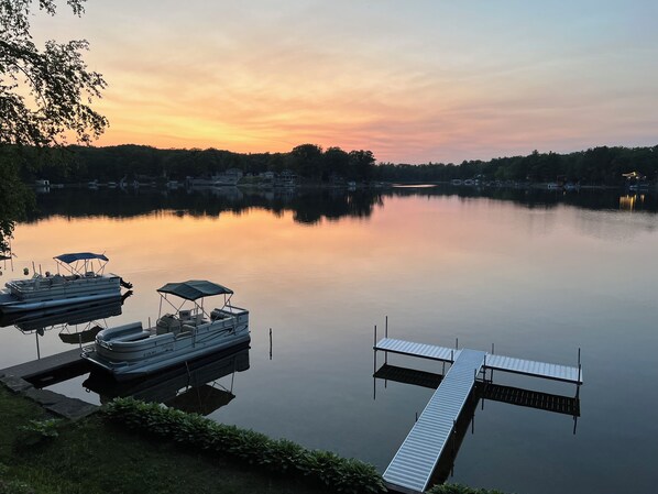 Marina - Your rustic lakeside retreat awaits at Goldens on the Lake! (Hale)