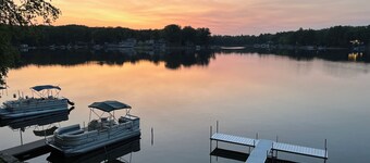 Your rustic lakeside retreat awaits at Goldens on the Lake!