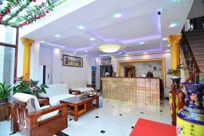 Unclassified image, 3 of 14, button - Warm Hotel on the Coast of Dalian (Dalian)