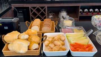 Desayuno buffet incluido todos los días