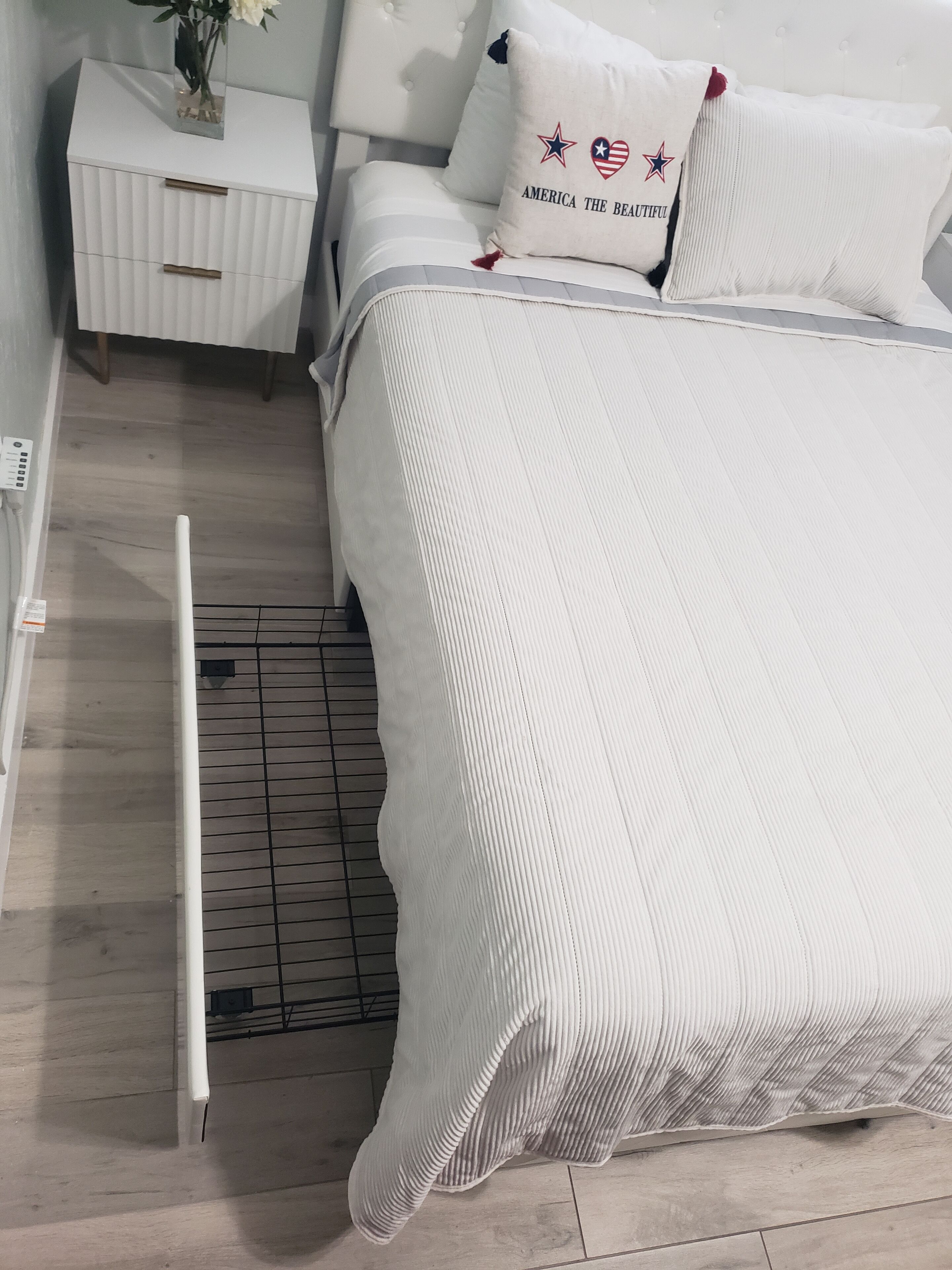 1 bedroom, in-room safe, iron/ironing board, free WiFi