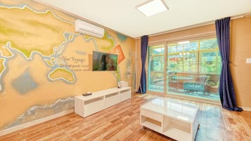 Basic Room, 1 Bedroom (107) | 1 bedroom, free WiFi