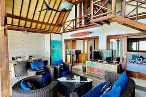 Cribs/infant beds - Lembongan Harmony Villas (Bali)