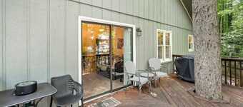 Less than 2 miles to Death Valley!