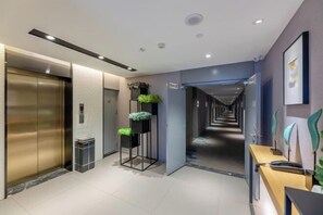 Interior - Homeinn Selected Hotel (Zhengzhou Huayuan Road Grand Emporium) (Zhengzhou)