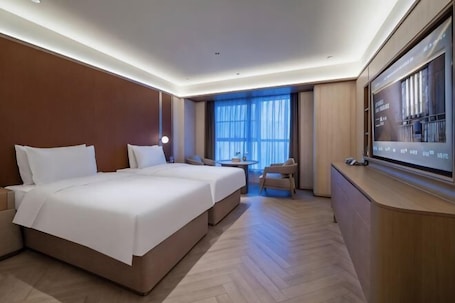 客室. Yiren Hotel (Tongliao Railway Station People's Park)
