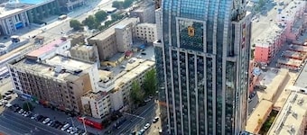 Super 8 Hotel (Tongliao Railway Station Jianguo Road)
