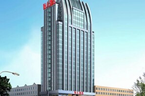 Exterior - Yiren Hotel (Tongliao Railway Station People's Park) (Tongliao)