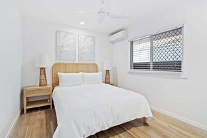 3 habitaciones, tabla de planchar con plancha y wifi gratis 