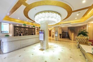 Lobby - Vienna International Hotel (Fuzhou Wusi Road Store) (Fuzhou)