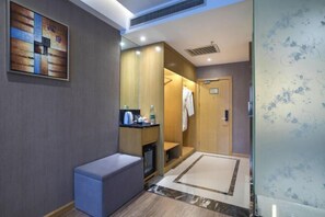 Room - Huacai Hotel (Wuyishan)