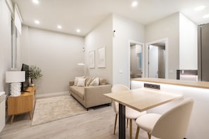 Interior - apartamento en metro IBIZA (Madrid)
