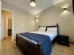 3 Schlafzimmer, Bügeleisen/Bügelbrett, WLAN, Bettwäsche