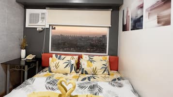 1 bedroom, free WiFi, bed sheets