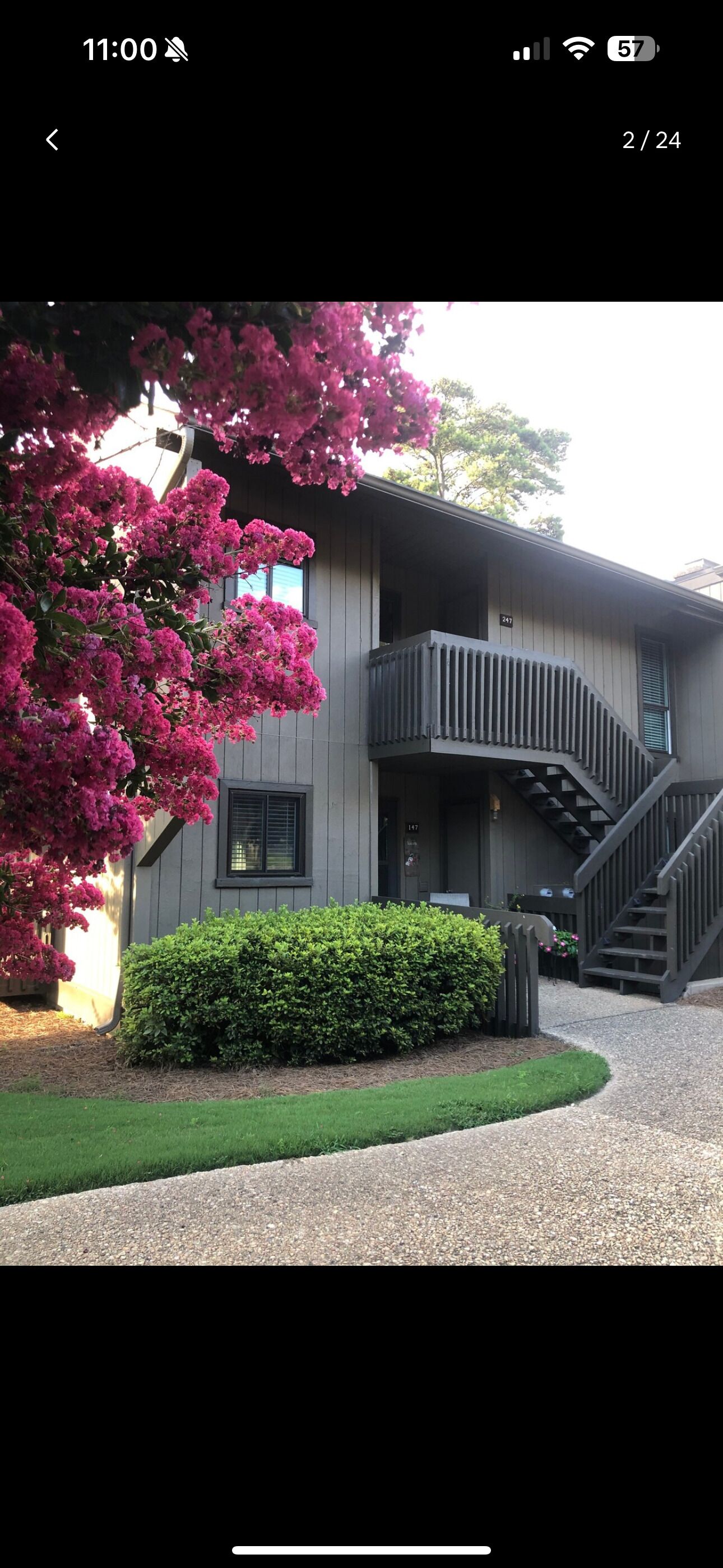 2-bedroom second floor condo- walking distance to PCC and the Cradle