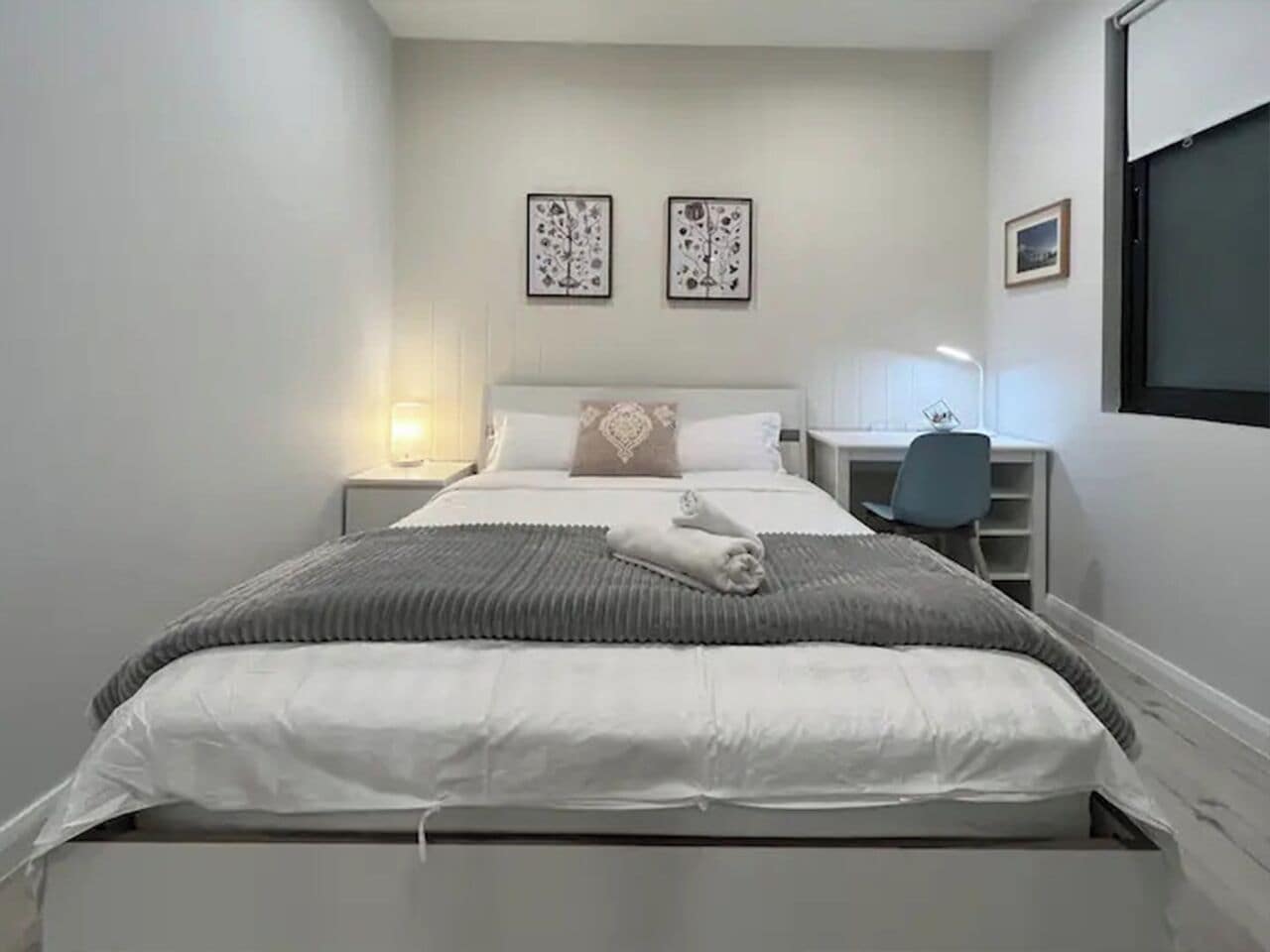 Standard Single Room, 1 Queen Bed, Non Smoking | Free WiFi