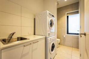 Exclusive House, City View | Dobi