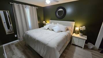 1 bedroom, desk, iron/ironing board, free WiFi