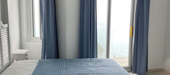 Charming 2-bedroom apartment in lovely Tortola with AC