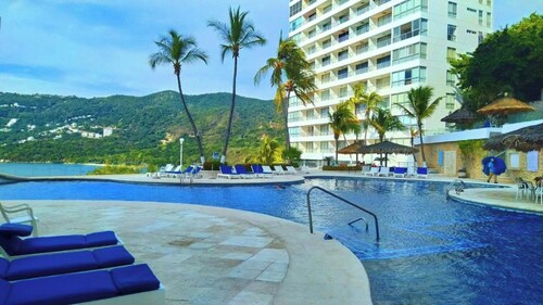 Departamento con Preciosa Vista al Mar en Acapulco Diamante