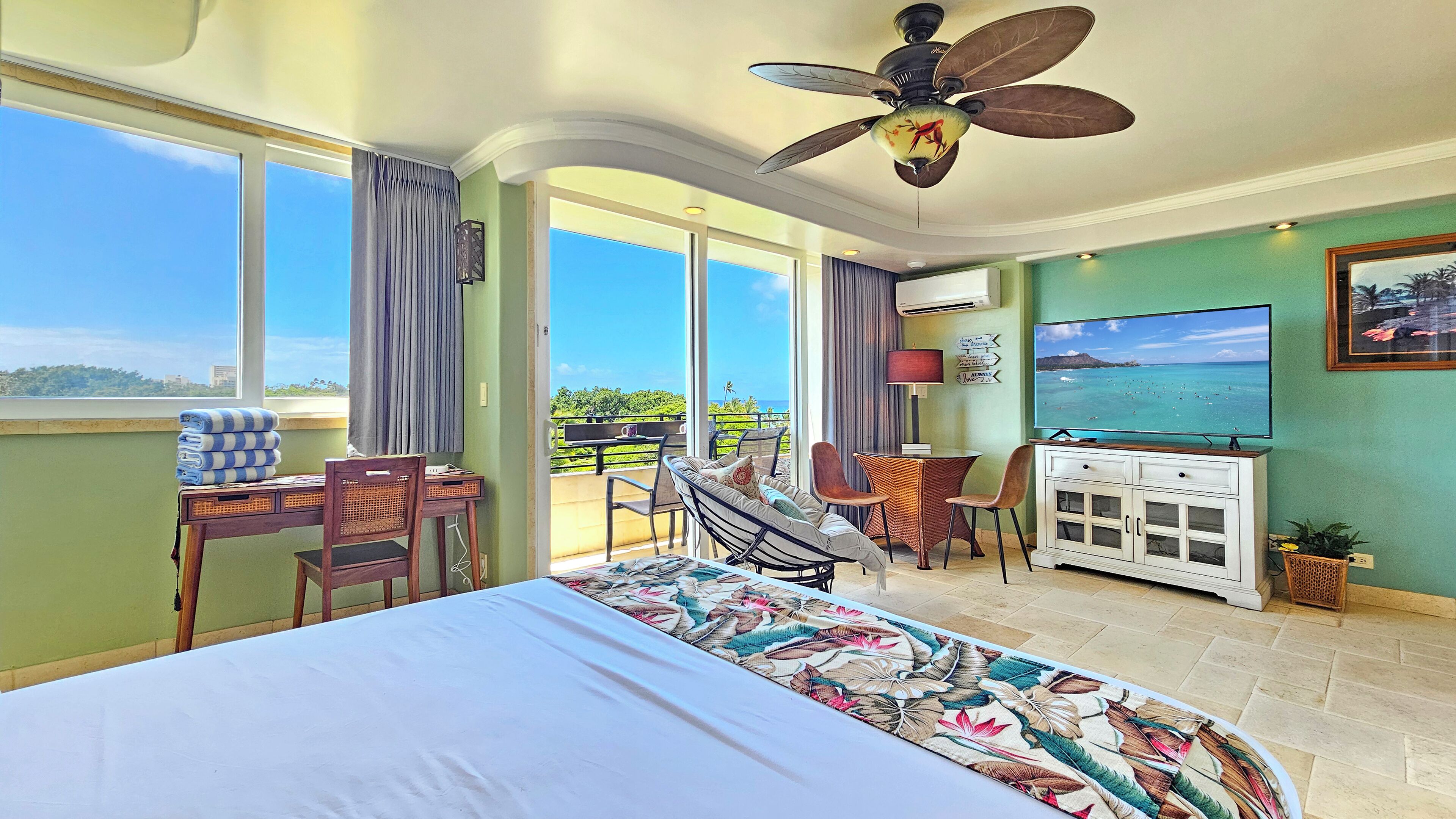 Desk, iron/ironing board, free WiFi, bed sheets