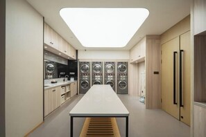 Laundry room - JI Hotel (Fuzhou Yantaishan Park Shangsan Road) (Fuzhou)