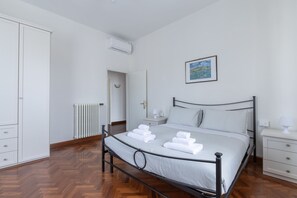 3 Schlafzimmer, Bügeleisen/Bügelbrett, WLAN, Bettwäsche