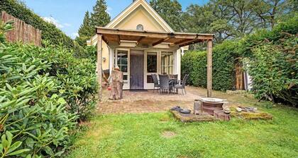 Fine holiday home with jacuzzi and large garden