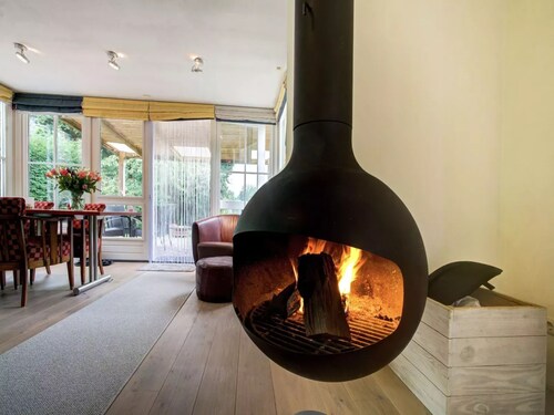 Fine holiday home with jacuzzi and large garden