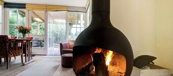 Fine holiday home with jacuzzi and large garden