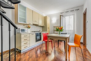 Unclassified image, 5 of 15, button - GuestHost - Cozy apartment of 80 sqm, on two levels, for 2 people, located on the 1st floor of a building with lift (steps to access: not suitable for disabled people).The property is located in the heart of the historic center of Palermo (Restricted Tra (Palermo)