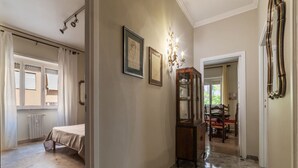 Room - Zama Square Huge Apartment (Roma)